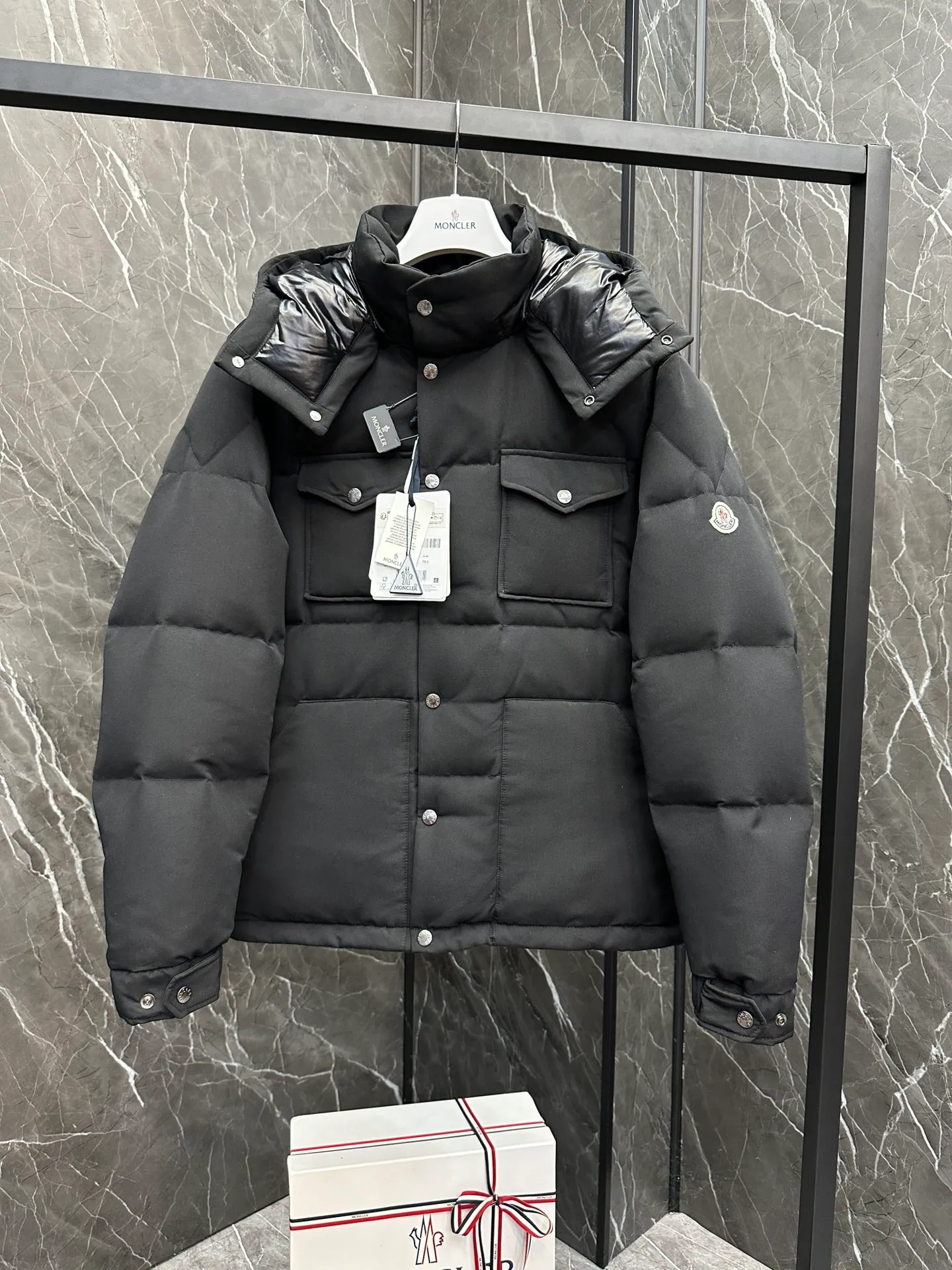 ⬆️Moncler Fornas . . . , . NFC . . 🎁. . Fornas ， ， 。 Fornas ， 。 ， ， 。 ， ， ， 。 • • • • • • • • • Size : 1-5 Black D 7872087620